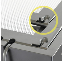 Detailaufnahme eines Metallgrills mit Verschlussmechanismus