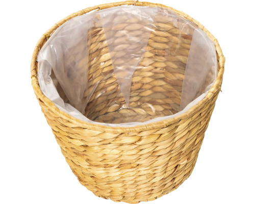 Geflochtener Pflanzkorb mit Kunststoffeinsatz
