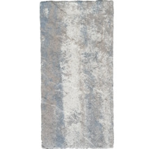 Betonpflasterstein mit rauer Oberfläche