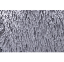 Nahaufnahme einer grauen, zotteligen Textur