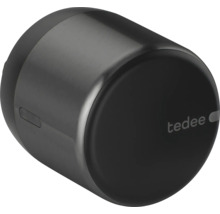 Smart Lock Tedee GO in Schwarz mit zylindrischer Form und Tedee Logo.