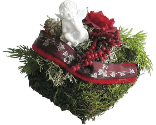 Grabgesteck Reben-Moosherz mit Wachsrose L ca. 22 cm B ca. 18 cm H ca. 15 cm Gesteck mit Engel, Rose, Beeren und Schleife auf Moosunterlage