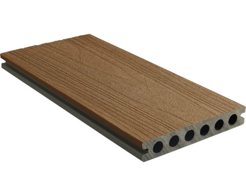 Terrassendiele aus Kunststoff mit Hohlkammern