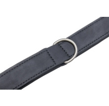 Schwarzer Gürtel aus Kunstleder mit D-Ring