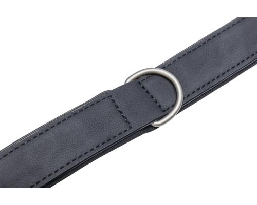 Schwarzer Gürtel aus Kunstleder mit D-Ring