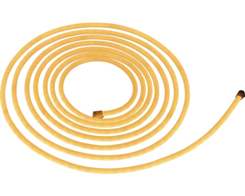 Aufgerollter Bewässerungsschlauch aus Kunststoff