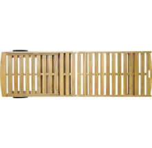 Draufsicht einer Holzliege für den Garten