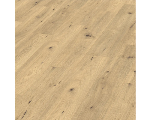 Bodenbelag aus hellem Holz