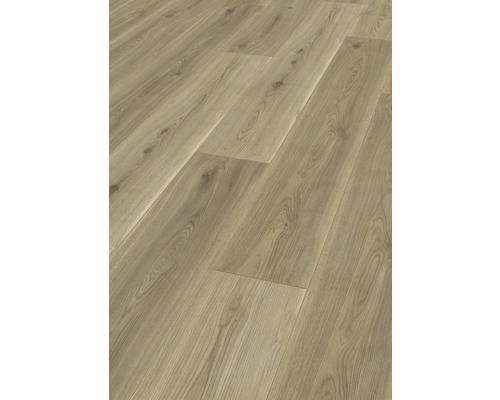 Verlegte Laminatbodenpaneele mit Holzoptik