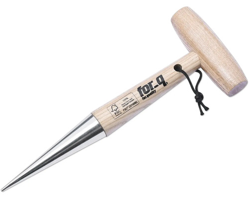 For-Q Pflanzholz aus Holz mit Metalleinsatz und Firmenlogo