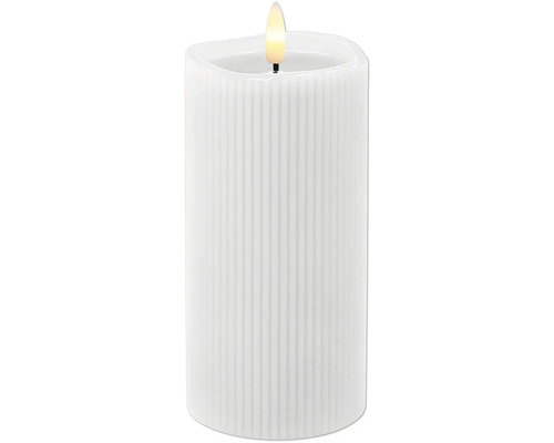 Dekorative LED-Kerze mit gerippter Oberfläche