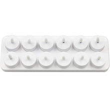 Set mit zwölf LED-Teelichtern mit Ladestation