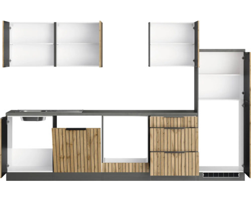 Küchenzeile mit Spüle, Schränken und Schubladen