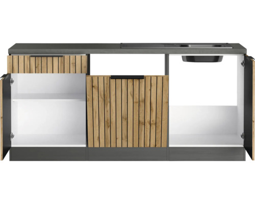 Garteneinbauküche mit Spüle und Stauraum mit Türen und Schubladen