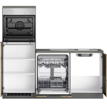 Küchenzeile mit Backofen, Geschirrspüler und Spüle