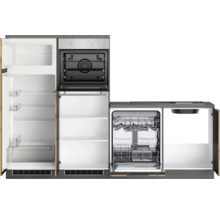 Komplette Küchenzeile mit Kühlschrank, Backofen, Spülmaschine und Spüle