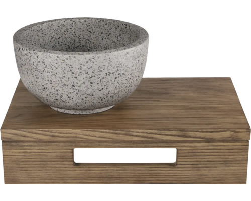 Dekoschale aus Terrazzo auf Holztablett