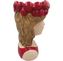 Blumentopf in Form eines Mädchenkopfes mit Kirschblütenkranz