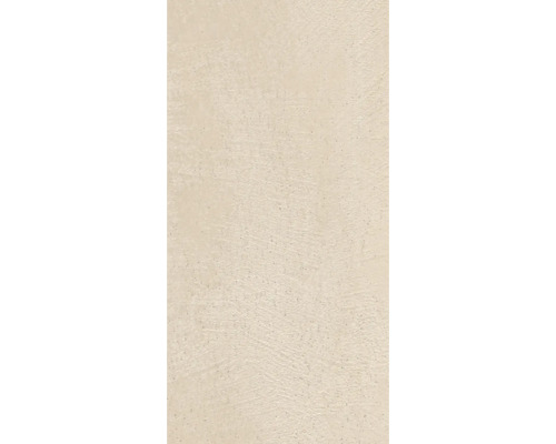 Duschrückwand BREUER Putzoptik 1 creme 210 x 150 cm 9482566000178 Nahaufnahme einer hellen Natursteinfliese mit strukturierter Oberfläche