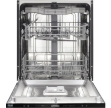 Geöffneter Geschirrspüler mit zwei Spülkörben