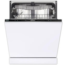 Freistehender Geschirrspüler mit geöffneter Tür