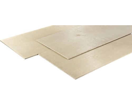 Drei helle Furniersperrholzplatten