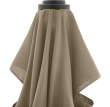 Geschlossener Sonnenschirm mit Stoffbezug