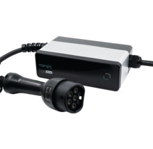 Ladestation für Elektrofahrzeuge mit Stecker