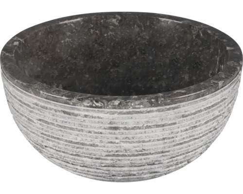 Schale aus Stein mit horizontalen Rillen