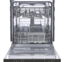 Geöffneter Geschirrspüler mit Geschirrkörben