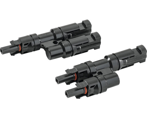 Zwei Solarstecker für Photovoltaikanlagen