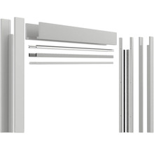 Einzelteile eines Duschkabinenrahmens