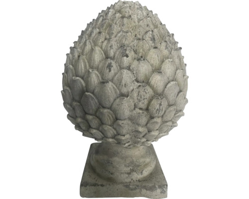 Dekorative Steinskulptur in Form einer Ananas als Gartendekoration