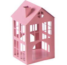 Dekoratives Windlicht in Hausform