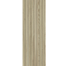 Holzpaneel mit Lamellenstruktur zur Wandgestaltung