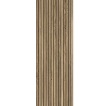 Holzpaneel mit Lamellenstruktur