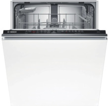 Geöffneter Geschirrspüler mit Geschirrkörben und Bedienfeld