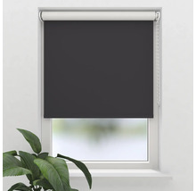 Graues Rollo am Fenster mit Bedienkette