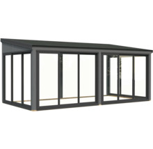 Glashaus mit Schiebetüren