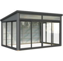 Wintergarten mit Schiebetüren und Fenster