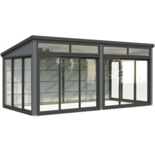 Veranda mit Schiebetüren und Fenstern