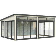 Gartenhaus mit Glasschiebetüren