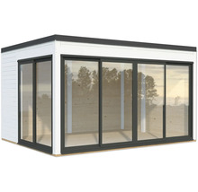 Gartenhaus mit Schiebetüren und Glasfront