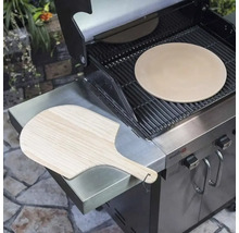 Grill mit Pizzastein und Pizzaschieber aus Holz