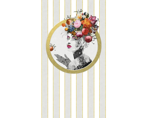 Dekoratives Wandpaneel mit floralem Frauenmotiv in einem goldenen Kreis auf gestreiftem Hintergrund