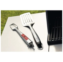 Grillbesteckset mit Grillwender und Grillzange