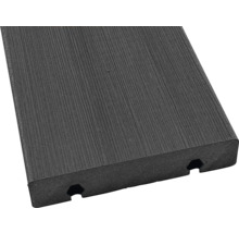 Terrassendiele aus Holz-Polymer-Werkstoff