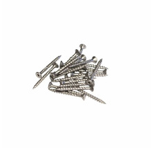 Edelstahlschrauben im Haufen