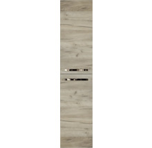 Küchenfront mit Holzstruktur und Griffleisten