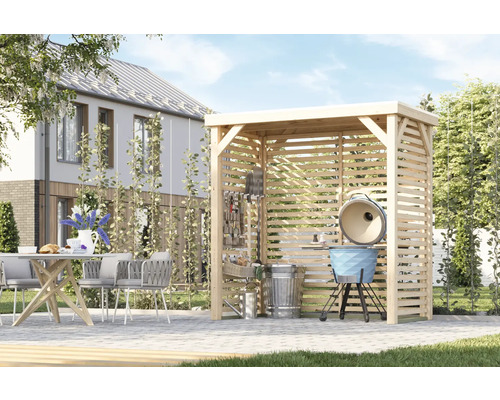 Garten Szene mit Grillplatz, Gartentisch und Stühlen.